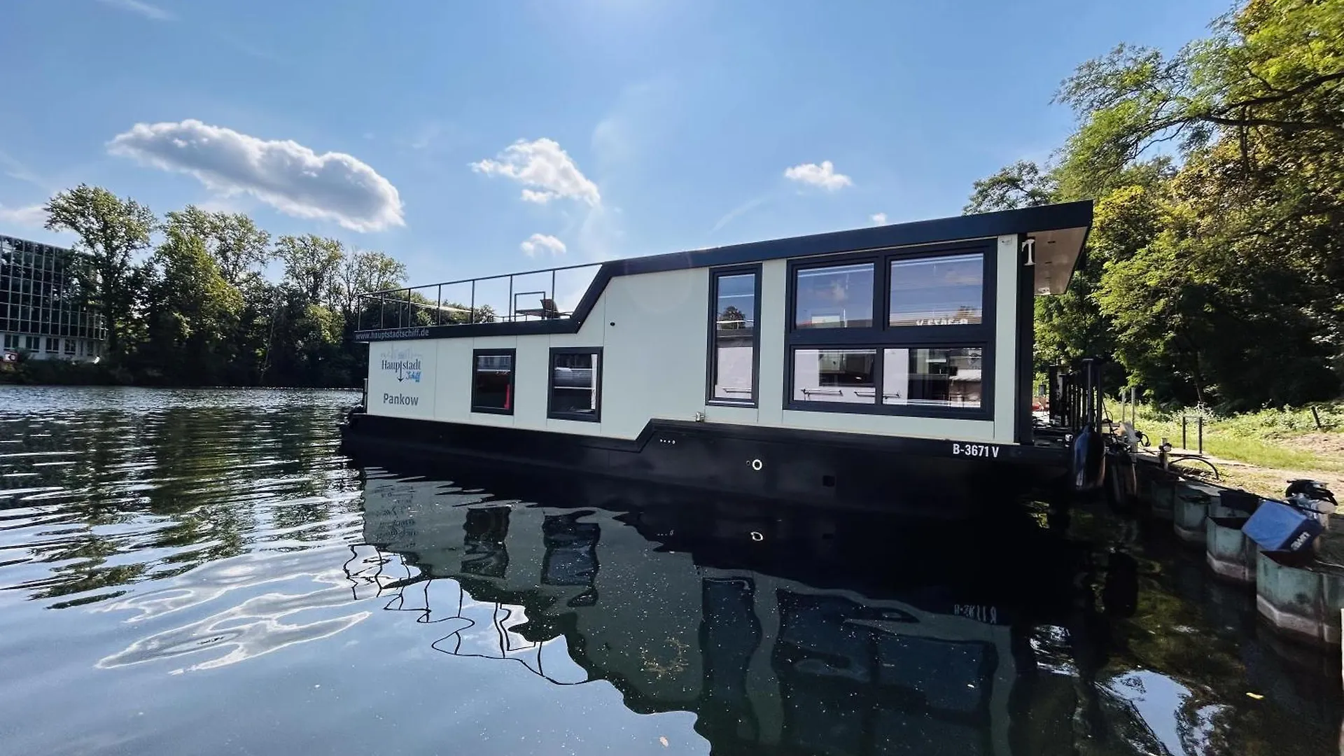 Hausboot Pankow Hotel Berlin