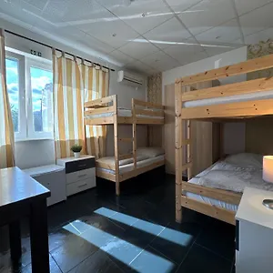  Hostel Premium