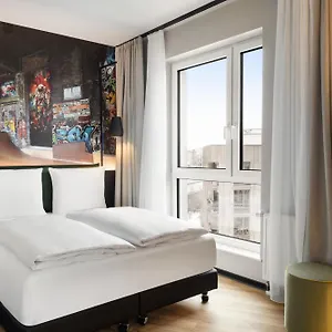 Vienna House Easy By Wyndham Potsdamer Platz Otel